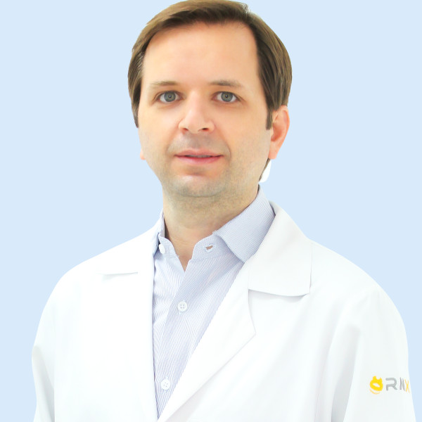Foto de DR. GUSTAVO CENEVIVA MACHIONE